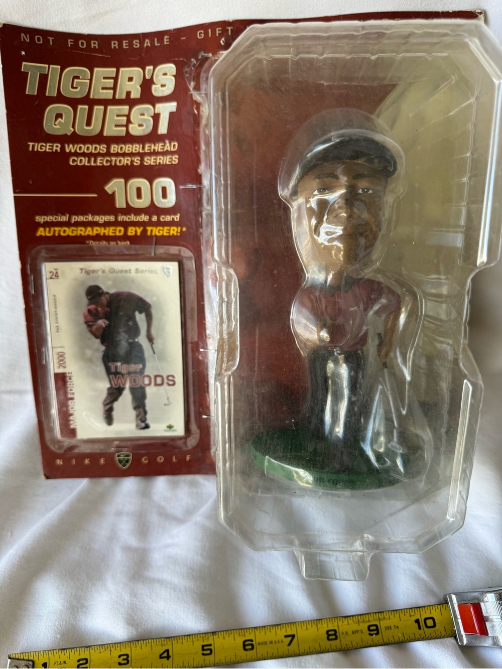 Tiger's Quest Collectible Bobblehead – Nike Golf Tiger Woods Bobblehead Tiger's